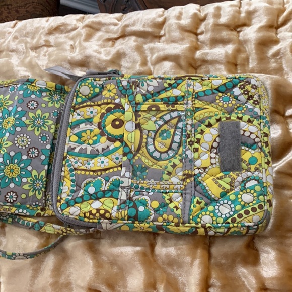 VERA BRADLEY SMALL CROSSBODY BAG:YELLOW/TURQUOISE/BROWN 9X7 xxxPOCKETS ! - Picture 3 of 5